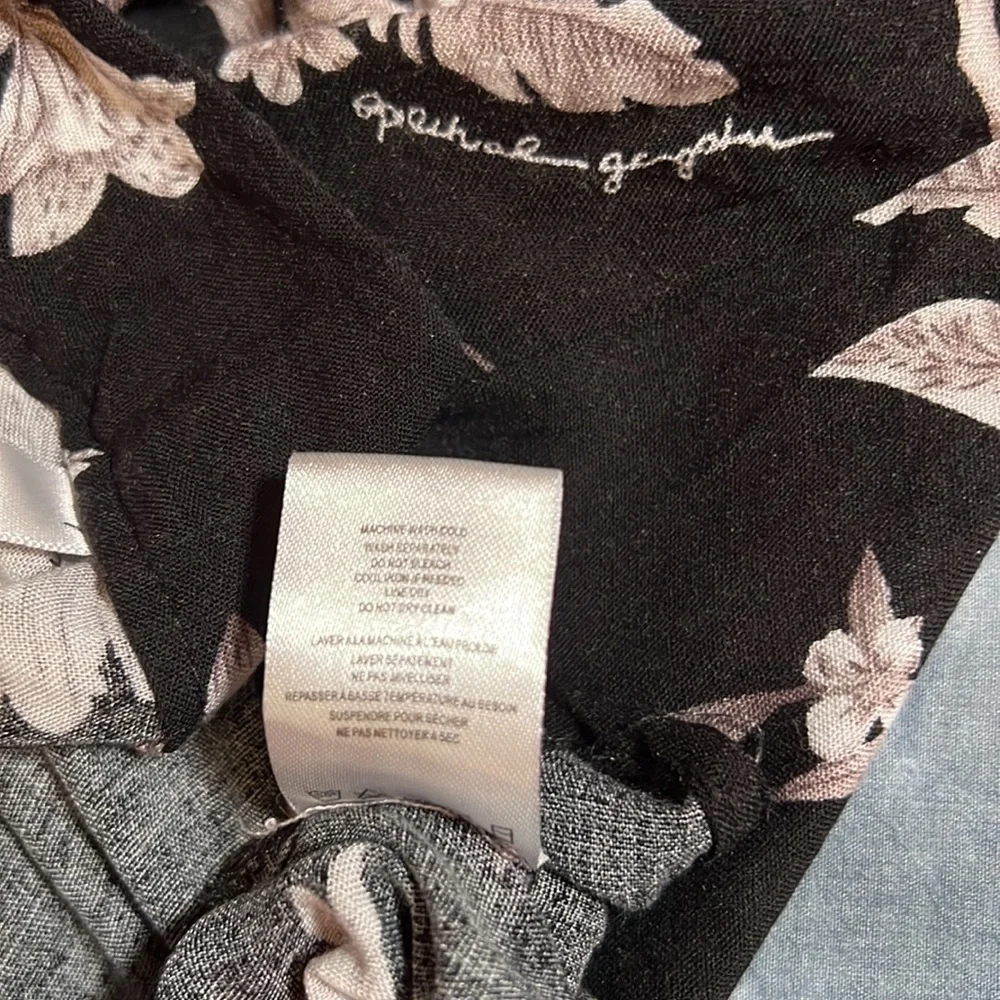 Spiritual Gangster Maya Floral Print Kimono, black and white, sz. OS - Picture 15 of 16